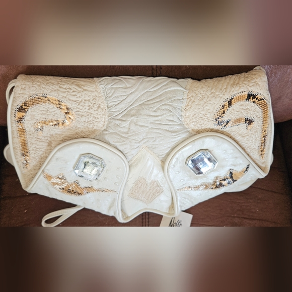 PELLE Vintage 80s Shoulder Bag Envelope Purse Ostrich Embossed Cream Leather - Picture 15 of 15